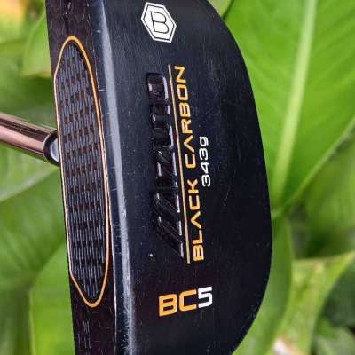 Putter BETTINARDI ก้านตรง Profile Picture