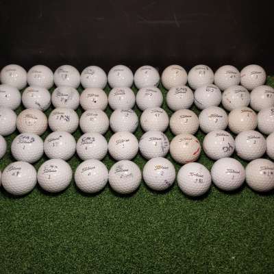 ลูกกอล์ฟ Titleist Pro V1 Golf Balls (50 ลูก) Profile Picture